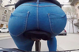 Sexy Round Ass Tight Jeans Bicycle In Public City...