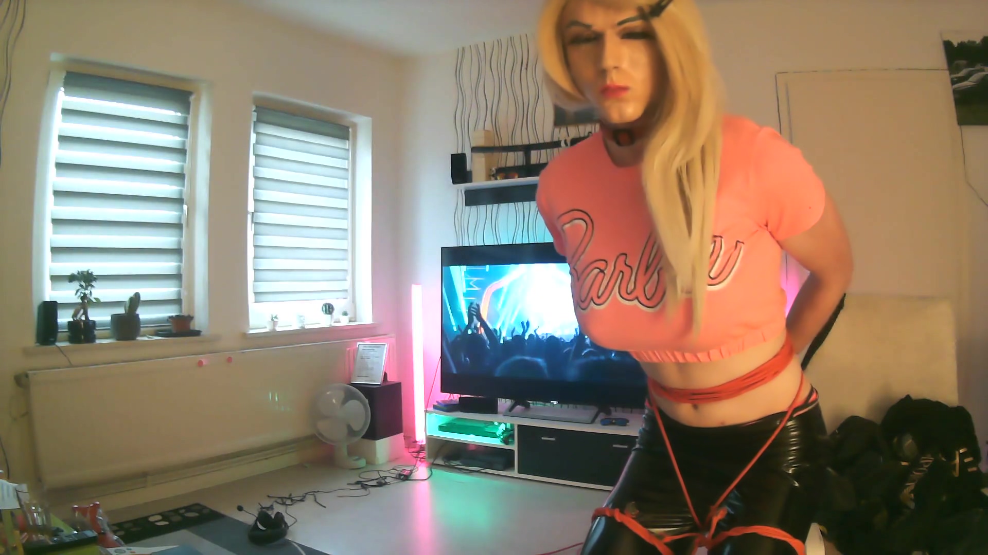 Barbie Selfbondage With Handcuffs Shemale Porn Video - Shemale and Tranny Porn Tube picture